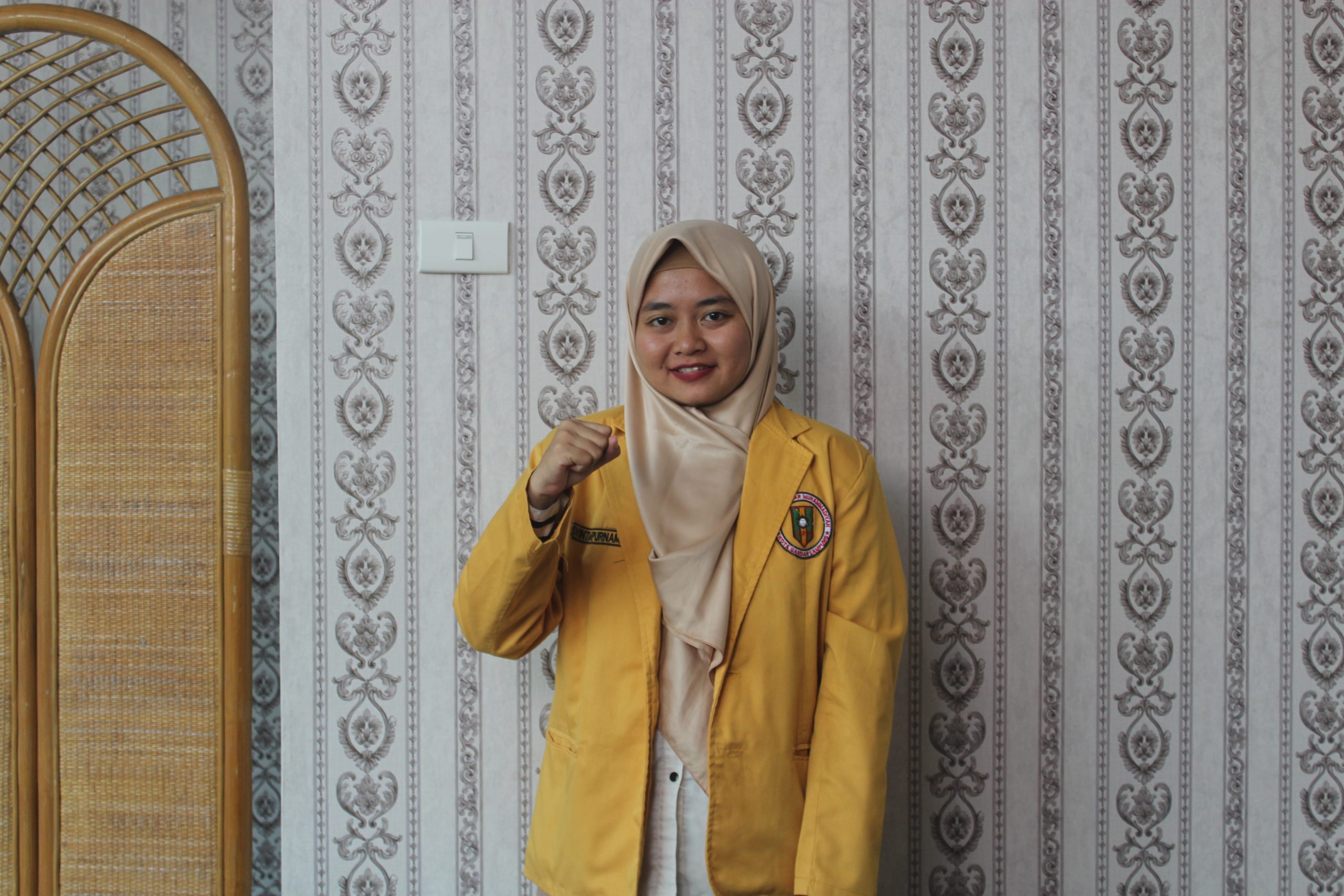 Syintia Purnama - Sekretaris Bidang